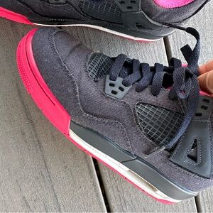 Nike Air Jordan 4 Retro 487724 408 Kids Sneakers in Black and Pink denim Size 4Y